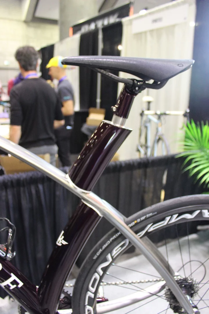Note how the top and bottom of the seat tube on this Dekerf don't line up – this was in order to maintain the desired overall design of the bike