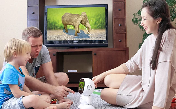 Parents can use the Honeybot to teach kids with a variety of built-in Android-based apps