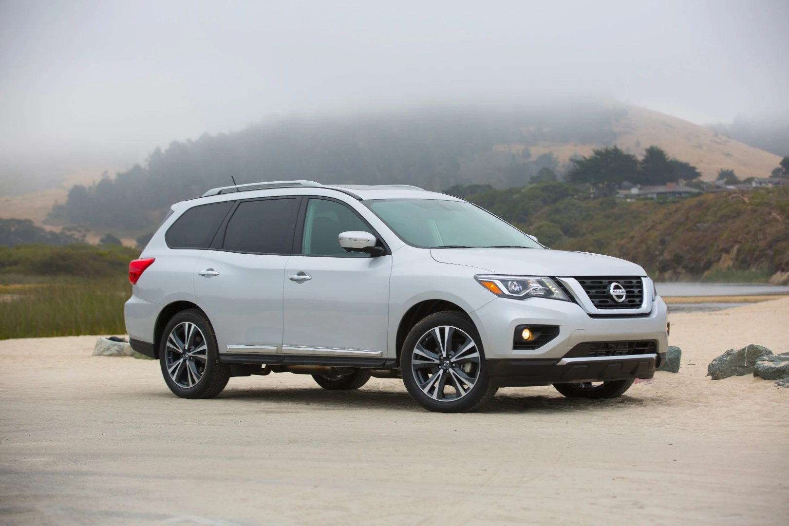 The new Pathfinder is rated at 6,000 lb (2,721 kg) maximum towing, when equipped, which bests most others in the midsize crossover segment