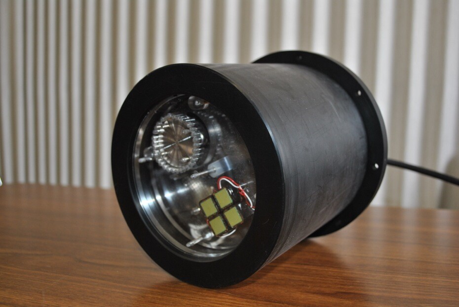 Tokyo University of Marine Science and Technology's "dolphin speaker"