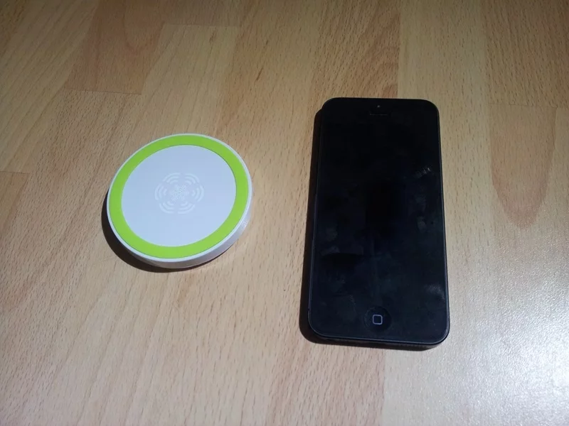 Fonesalesman also offers the Koolpuck wireless charging pad