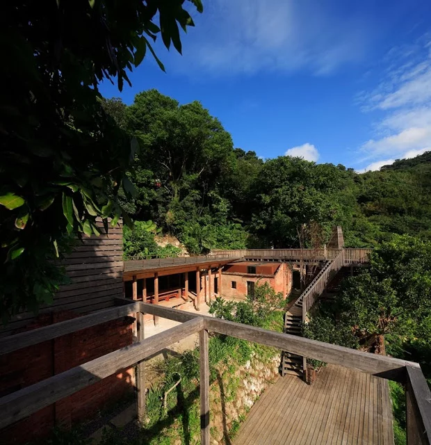 The "ultra ruin" house, by Casagrande Laboratory (photo: AdDa Zei/Casagrande Laboratory)