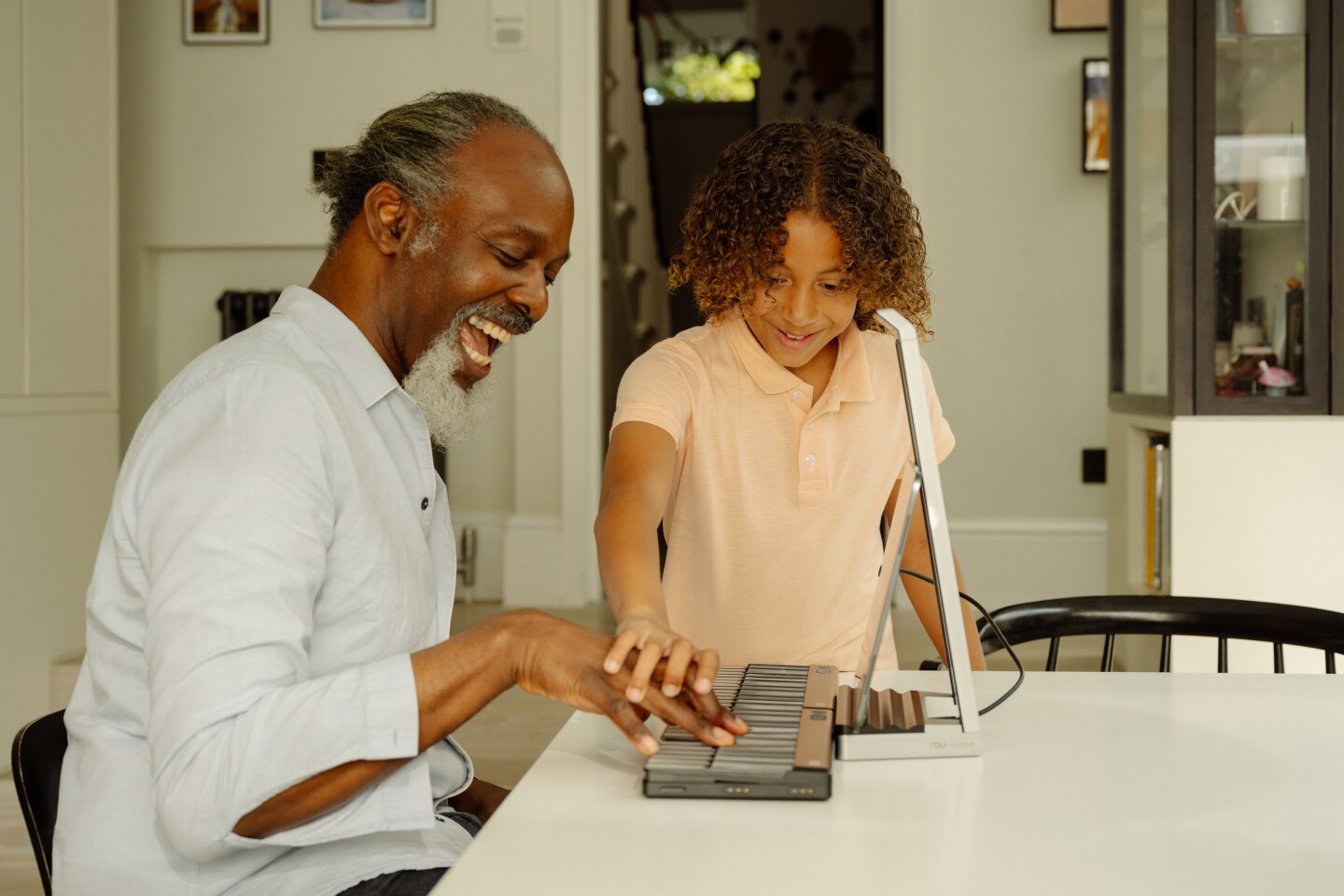 Roli describes the Airwave as