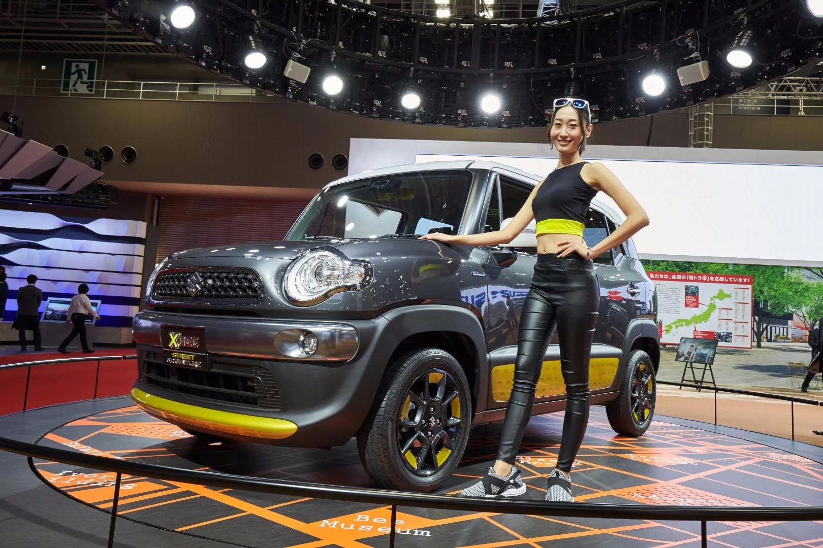 Suzuki describes the XBEE Street Adventure as a crossover wagon styled for urban streets