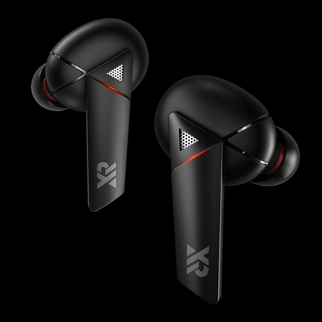 A striking design that also incorporates four microphones