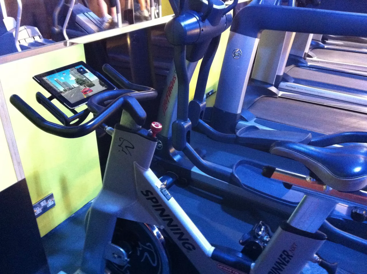 Fit Freeway is designed to detect vibrations when exercising on a treadmill, exercise bike or elliptical machine