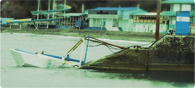 Eco Wave Power has revealed the construction and testing of a medium-scale version of its Wind Clapper and Power Wing wave energy generation system in the Black Sea