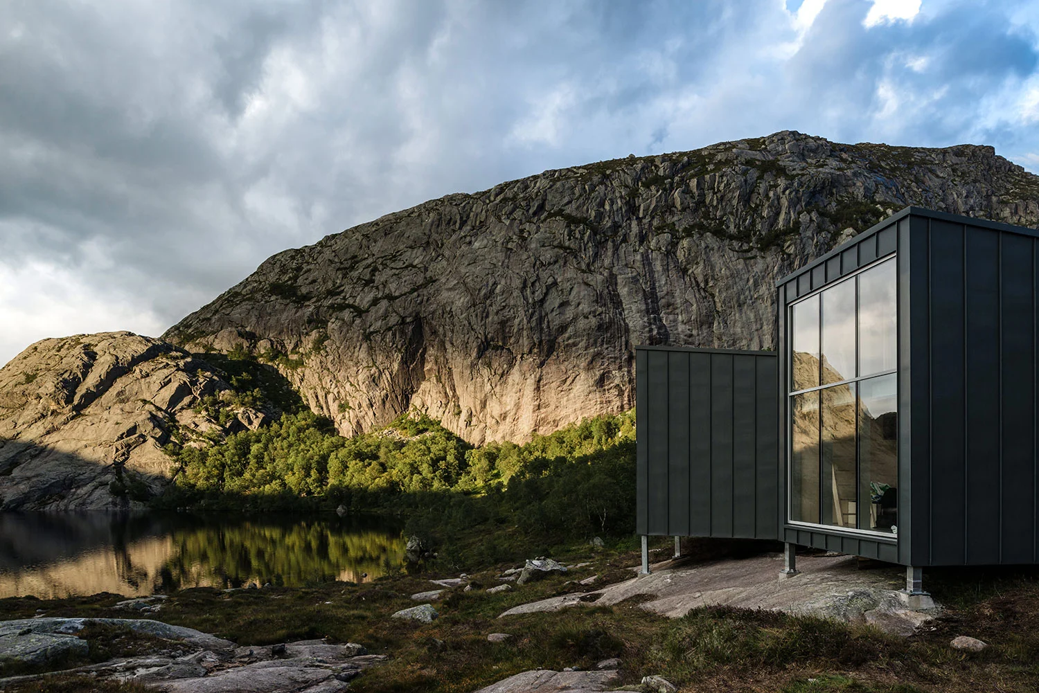 Each cabin has impressive panoramic views
