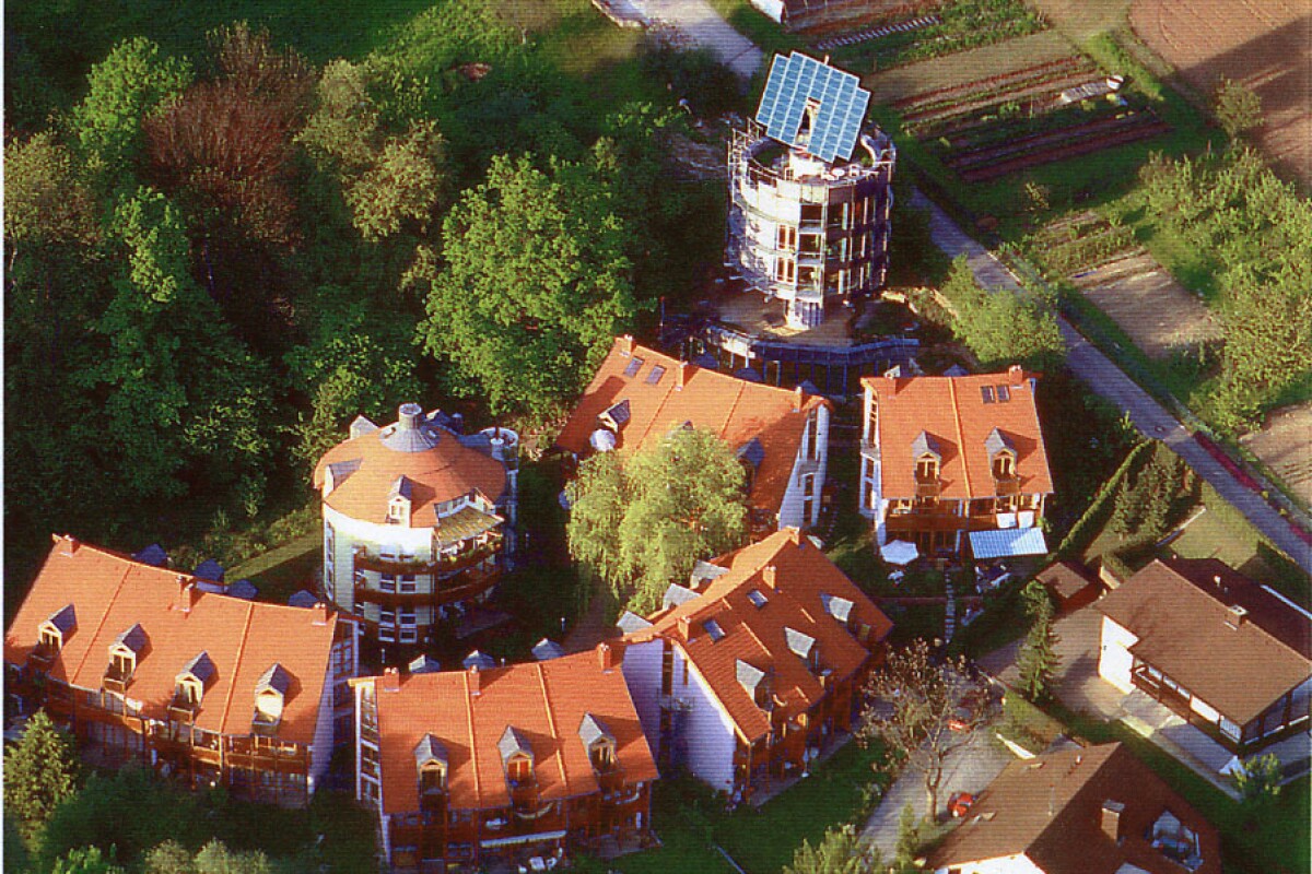 The Heliotrope power house dominates the landscape at the foot of the Black Forest