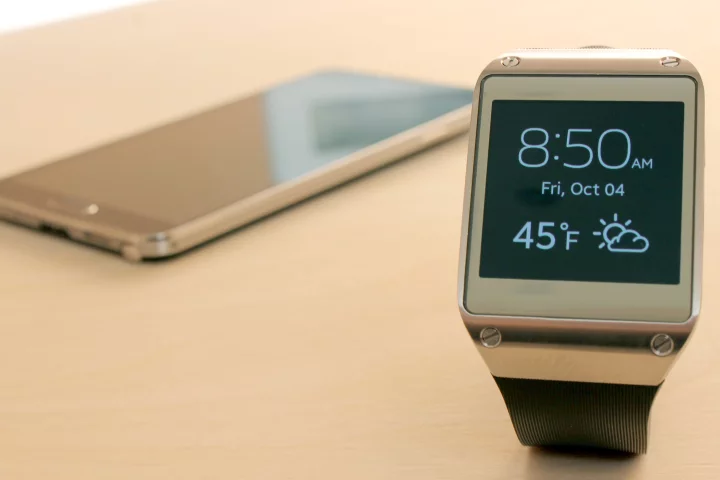 Gizmag reviews the Galaxy Gear, Samsung's bold new take on the smartwatch