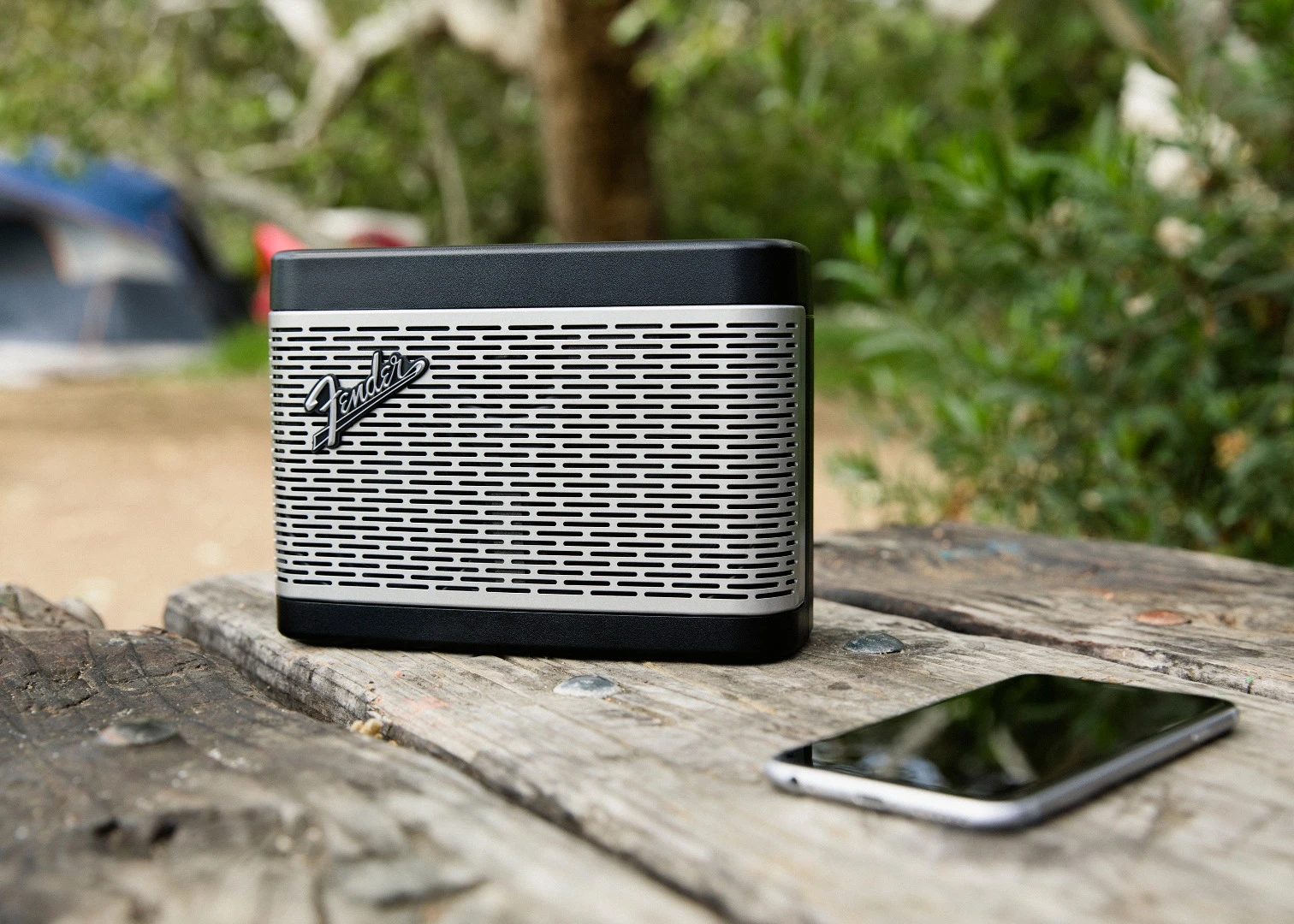 Fender's Newport bluetooth speaker runs on a battery said to be good for 12 hours of use