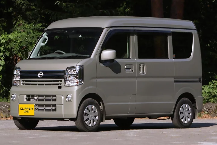 The Clipper Van Multi-Rack brings serious versatility to Nissan's small van lineup