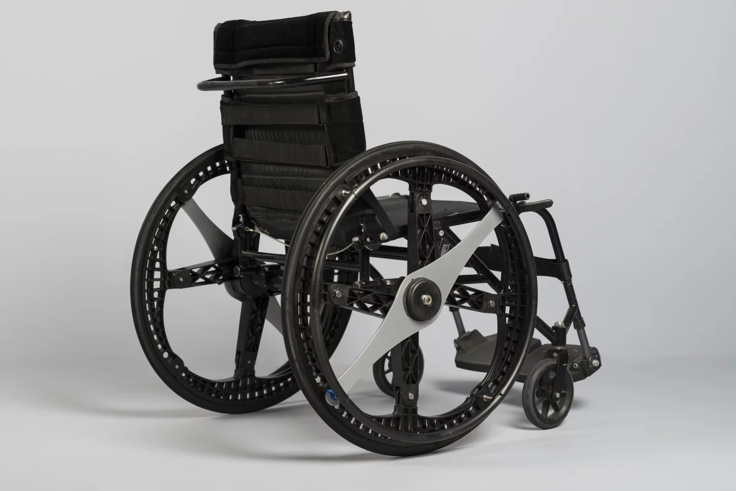 Originally created for use with folding bicycles, the designers changed focus in response to requests from the disabled community