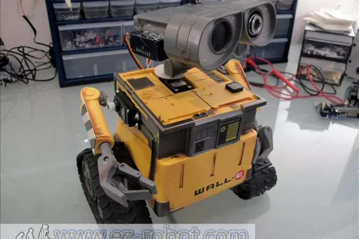 Customized WALL-E robot toy by DJ Sures