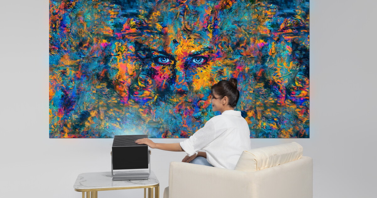 4K-Projektor mit Dreifachlaser soll Bilder in Kinoqualität im Wohnzimmer ...