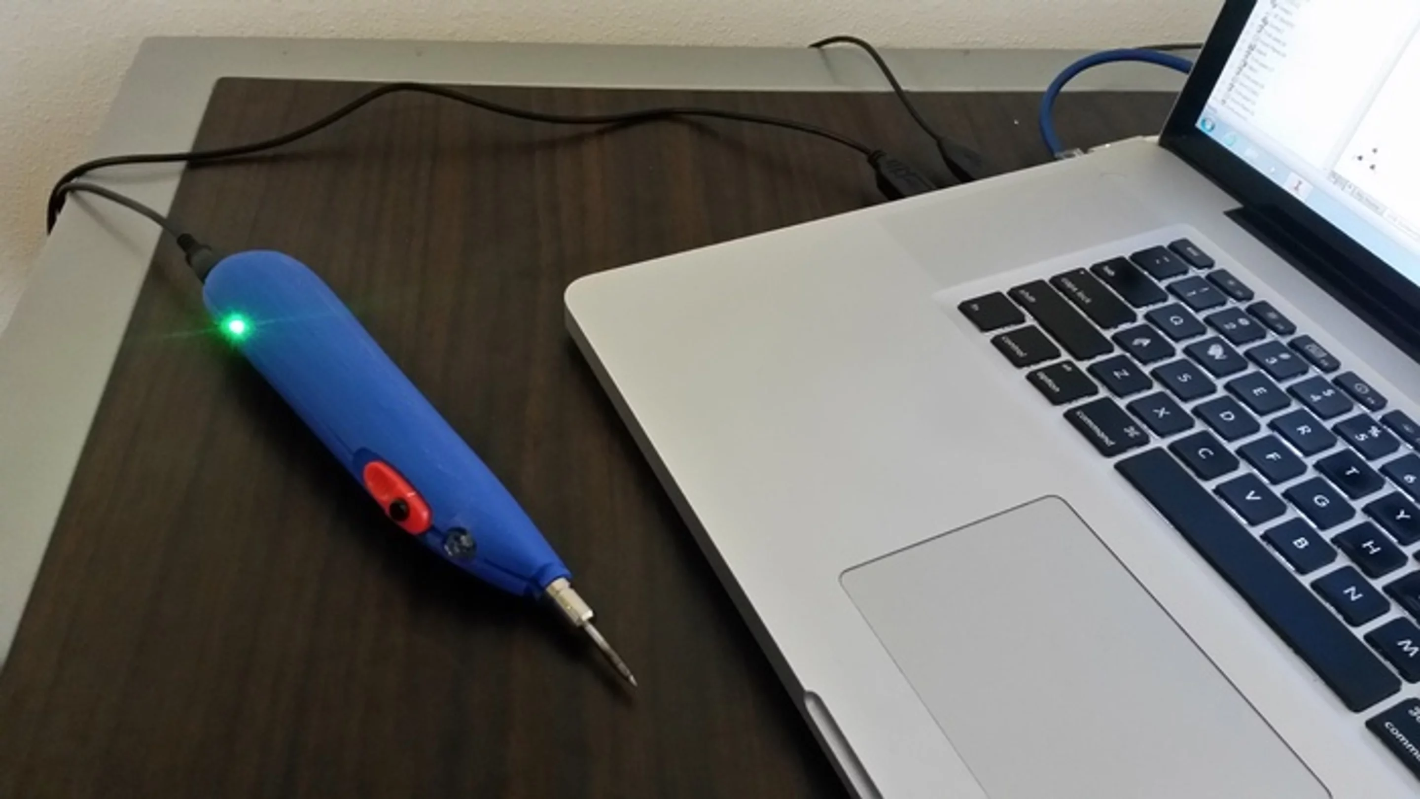 The Solderdoodle can be charged from a laptop