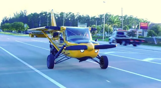 The PD-2 conversion kit allows a Glasair Sportsman GS-2 light aircraft to be flown, or driven on the road as a trike