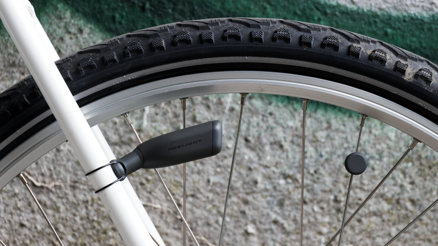 The CIO tail light and its magnet