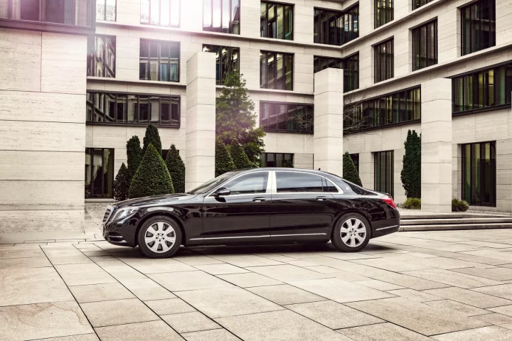The S 600 Guard has steel, aramid and polyethylene components built into its structure for protection