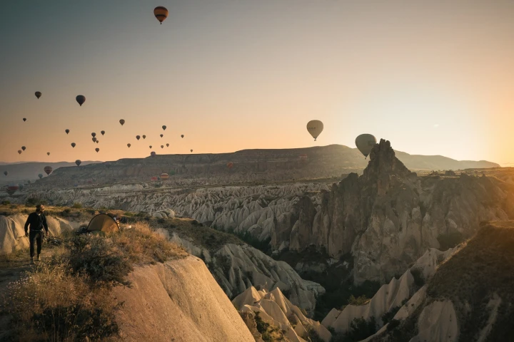 Every morning hundreds of hot air balloons lift off from Cappadocia, an arid region in Turkey (Credit: Martijn Doolard Behance (CC BY-NC-ND 4.0))