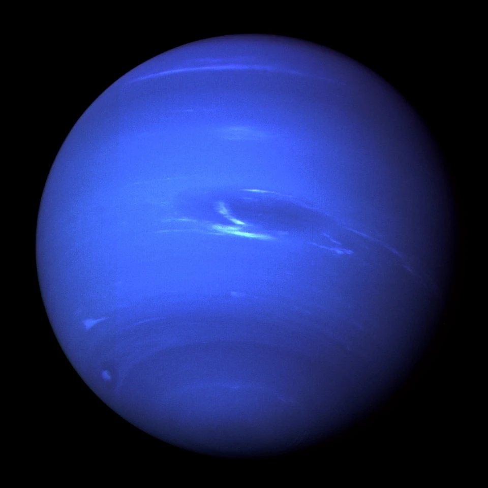 Neptune as seen by Voyager 2