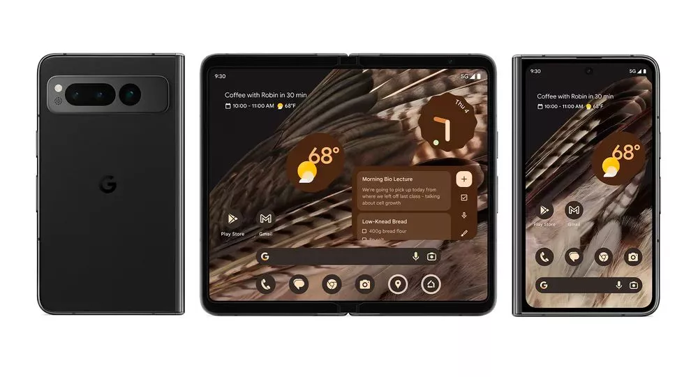 The Pixel Fold's triple-camera bump (left), 7.6-inch interior display (center) and 5.8-inch exterior screen (right)