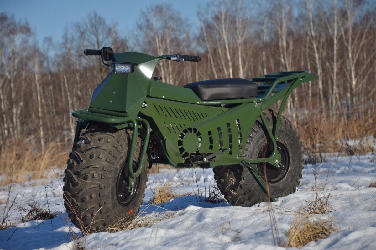 Taurus 2x2: 12-inch wide, 25-inch diameter fat wheels provide traction and suspension