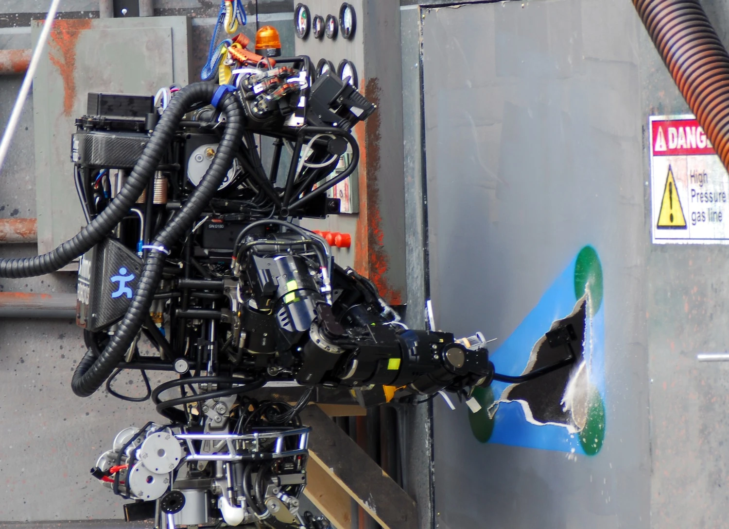 Atlas robot on the cutting course