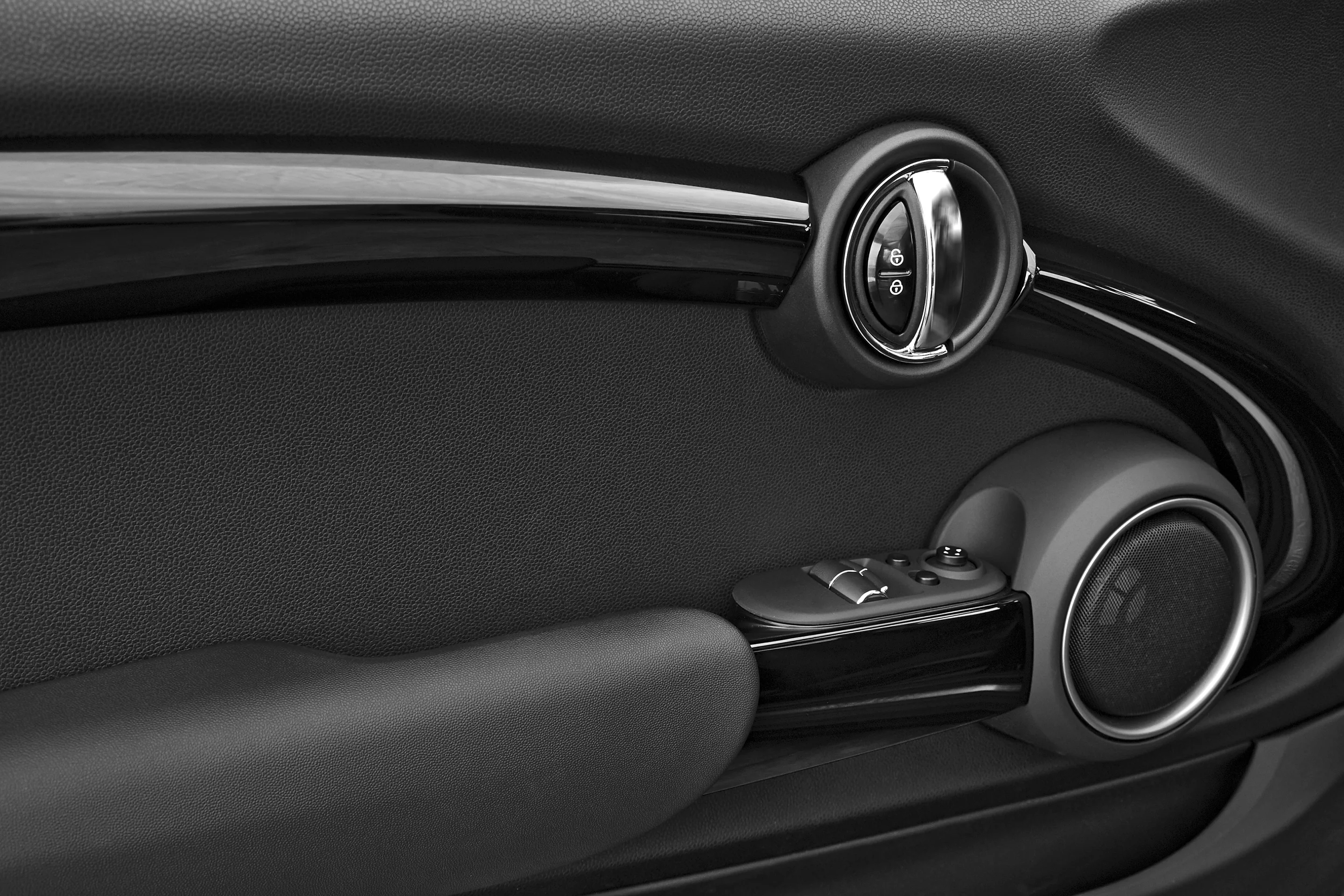 The new Mini Cooper S door details
