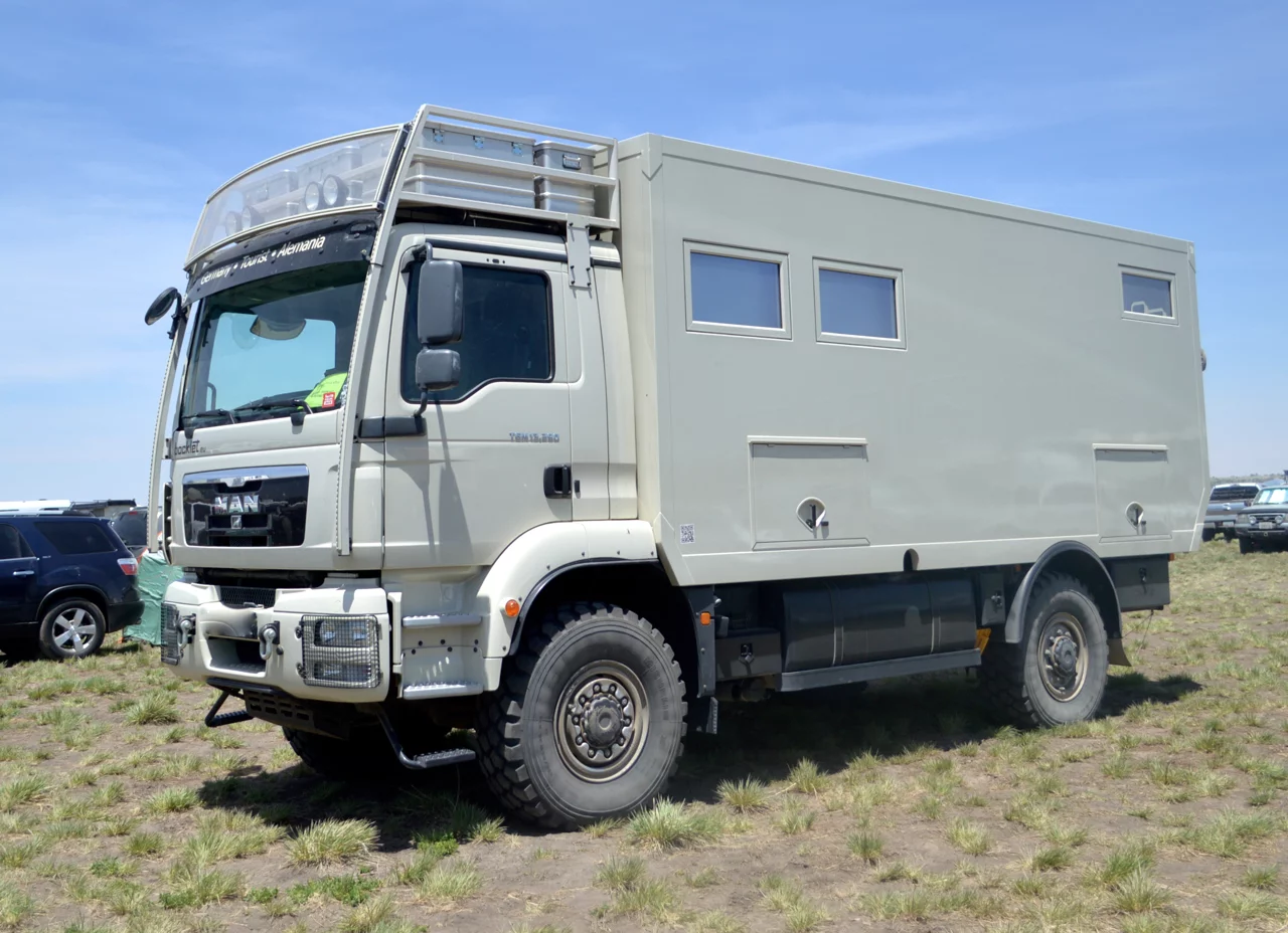 Rugged MAN camper
