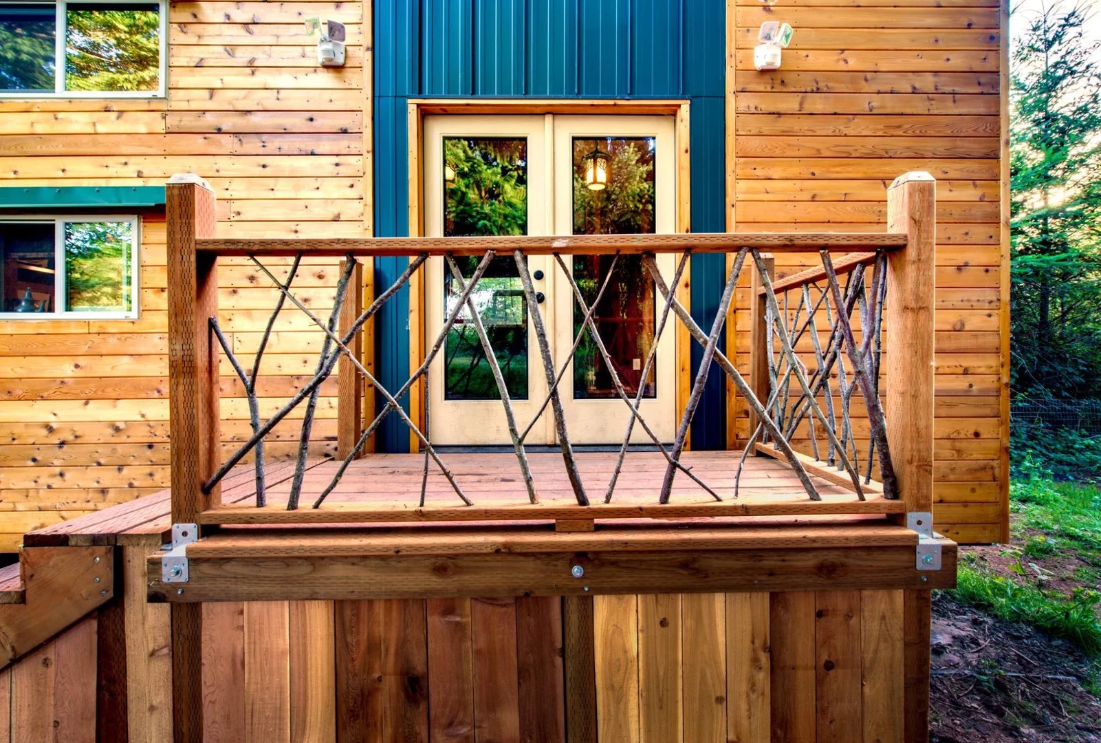 The interior is accessed via the single door