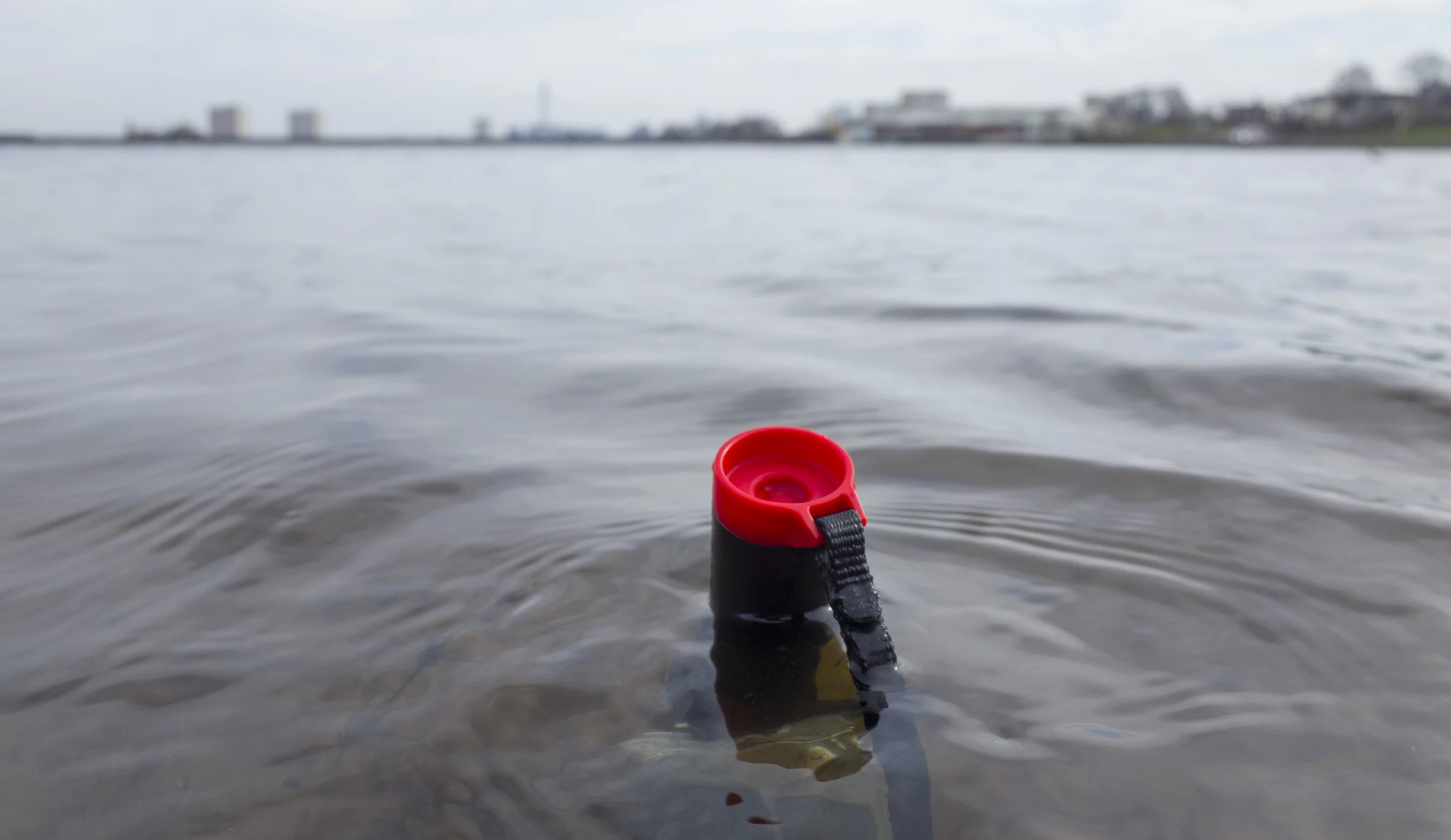 The Joby Action Grip will stop your actioncam from sinking (Photo: Simon Crisp/Gizmag.com)