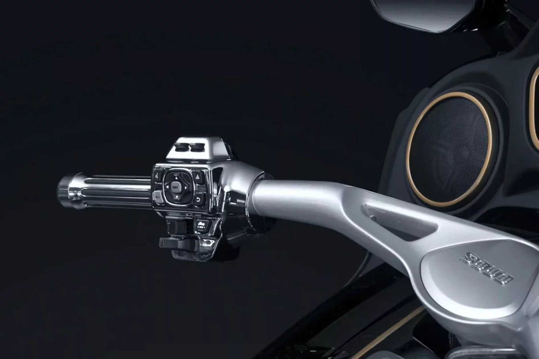 Souo's first motorcycle has a 4-valve, quad-cam, horizontally-opposed, eight-cylinder, two-liter engine