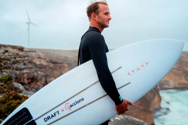 Draft Surf turns Acciona's old wind turbine blades into these cool surfboards