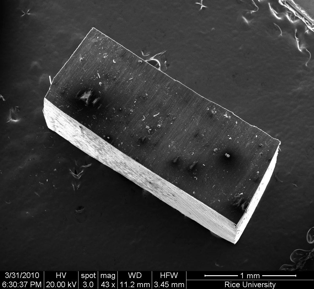 The newly-created nanocomposite material, that gets stiffer when subjected to repeated mechanical stress(Image: Ajayan Lab/Rice University)