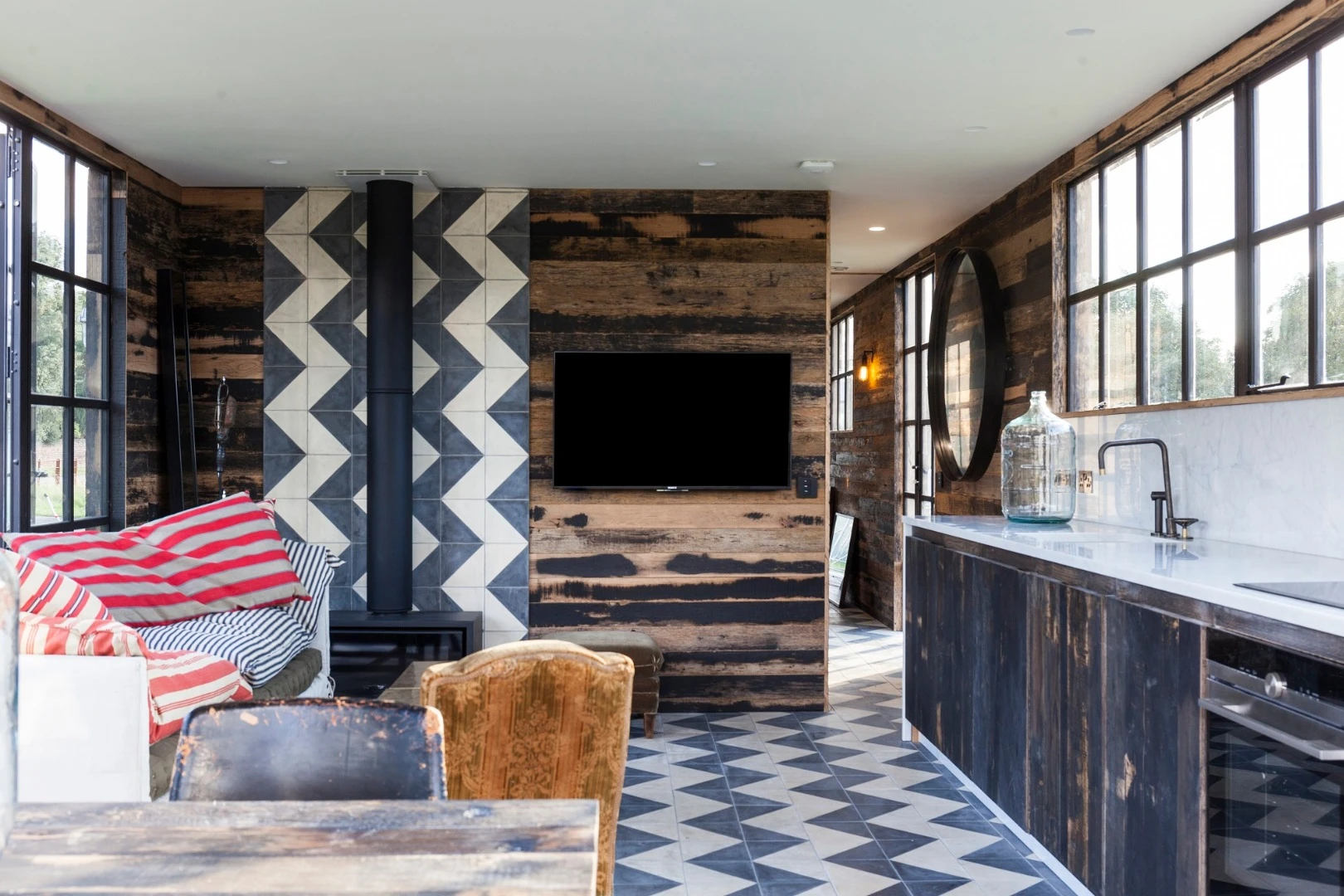 Made with a steel frame and strong wood cladding, each Big Box home is straightforward to install and takes as little as day to get the job done