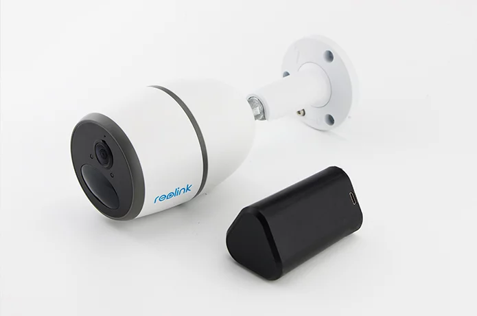 The Reolink Go's included 7,800 mAh/3.6 V battery is reported good for 500 minutes of live view or 2 months of standby