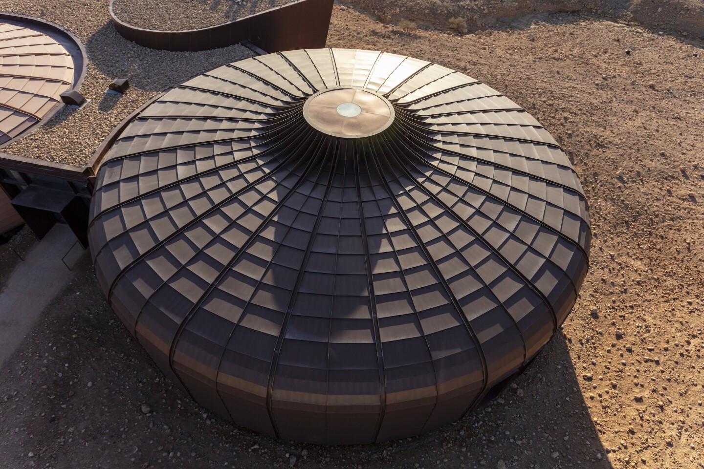 The Buhais Geology Park consists of five main pods of varying size, plus a sixth pod used as a service building
