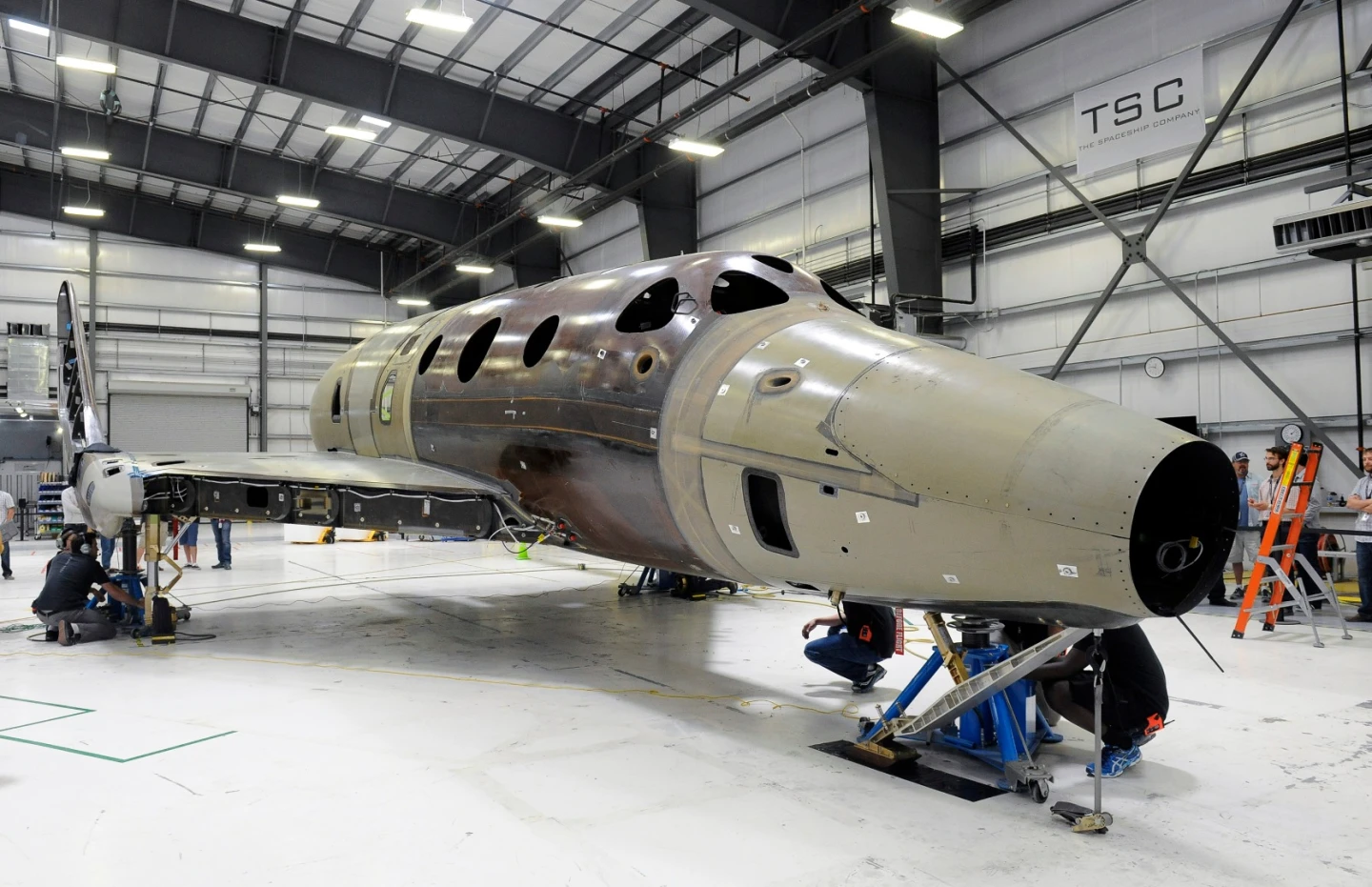 the second SpaceShipTwo under construction