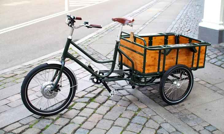 The movE bike has a cargo hold that can be customized depending on how you plan to use the bike