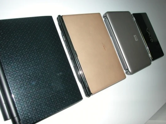 Asus Eee S101H vs HP Mini 2140 vs Kogan Agora Pro vs Sony VAIO P