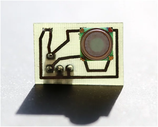 The CH4 is Bluetooth-connected