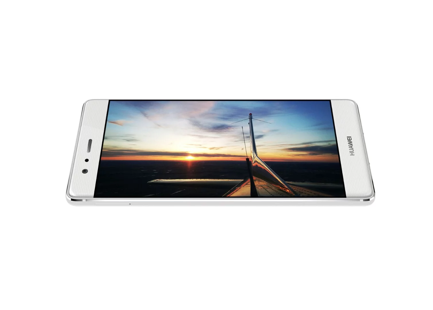 The P9 Plus is the slightly bigger brother to the P9 Plus, and comes with a number of bonus features