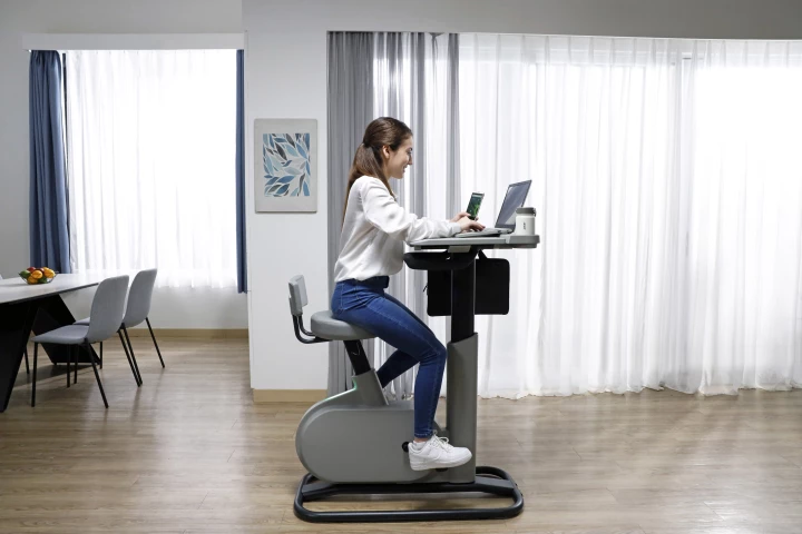 The eKinekt BD 3 could help you keep fit at work, while also using pedal power to charge mobile devices
