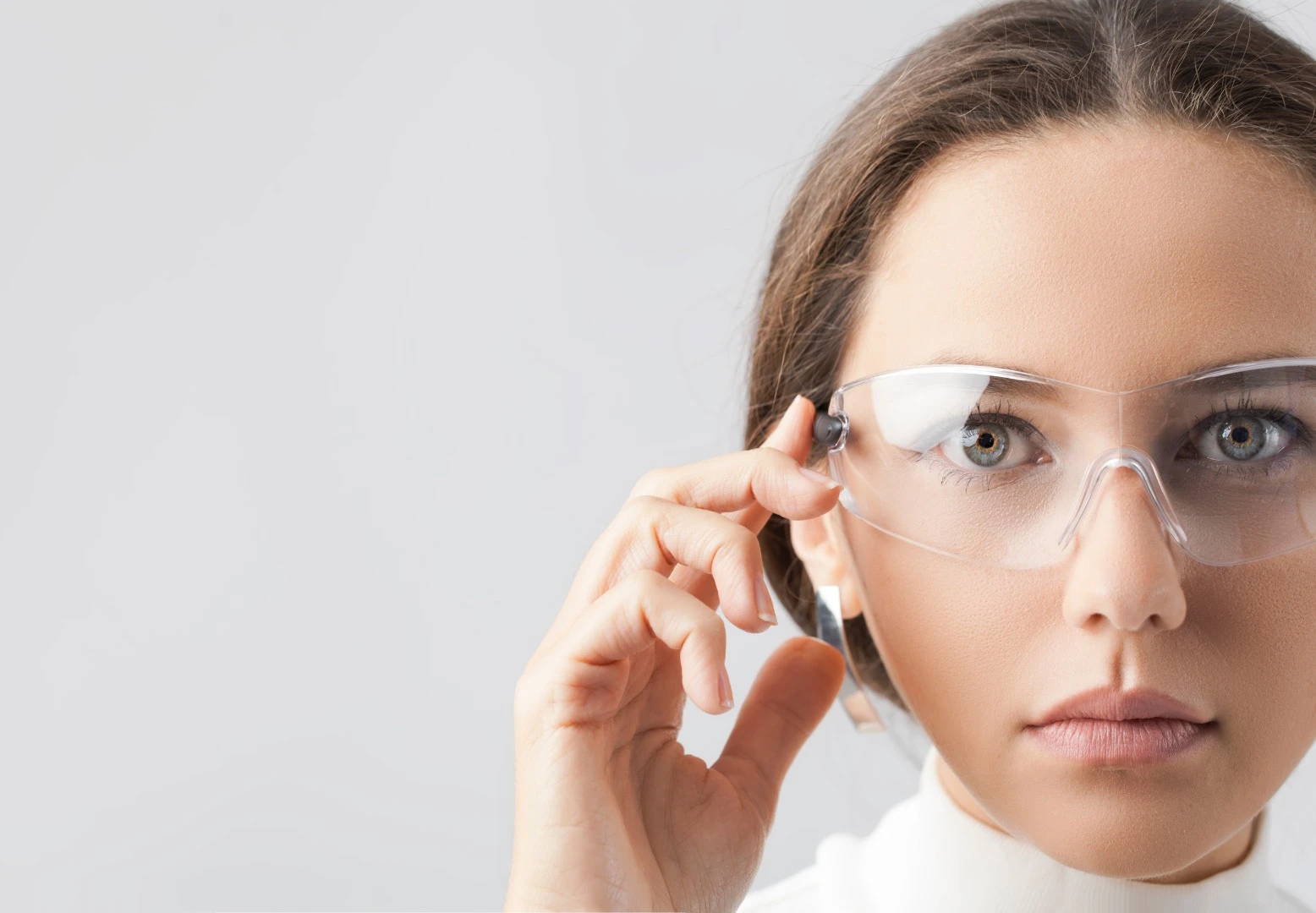 Breakthroughs in optical technology could make smart glasses indistinguishable from ordinary ones