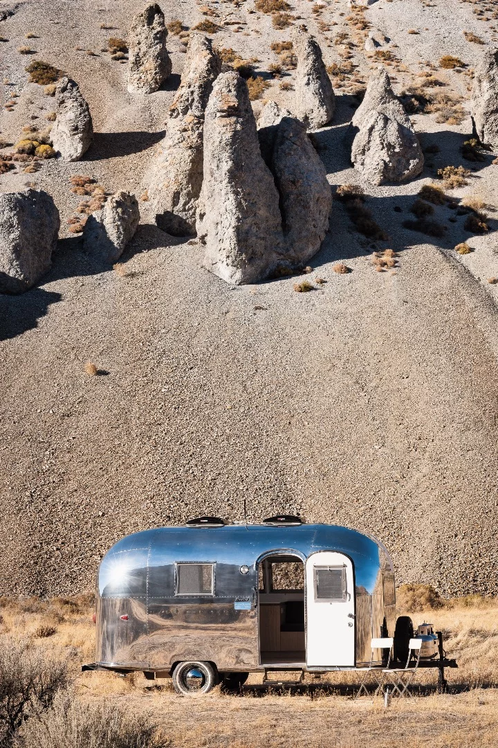 You may have a cool office but it probably isn't as cool as the Kugelschiff, which is based on an Airstream Bambi II, a rare one-year-only model produced in 1964