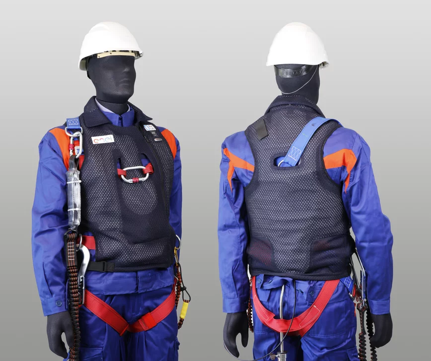 If the Safety Jacket's sensors detect fall conditions, the electronic brain instructs the pneumatic system to inflate the protective airbags positioned around the body