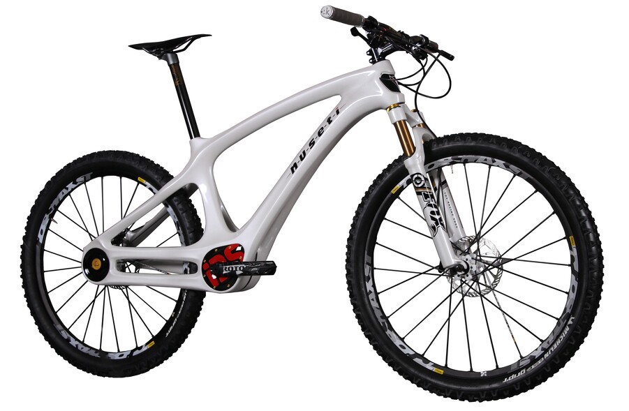 It will be offered in four frame sizes and three wheel sizes (26, 27.5 and 29 inches)