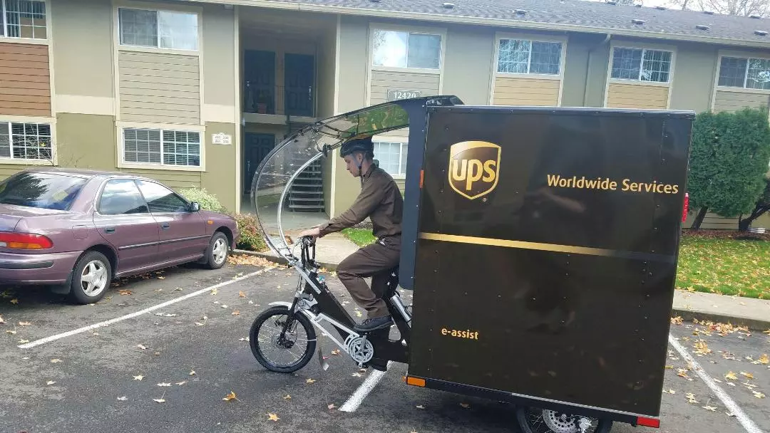 The Cargo Cruiser makes a delivery in Portland