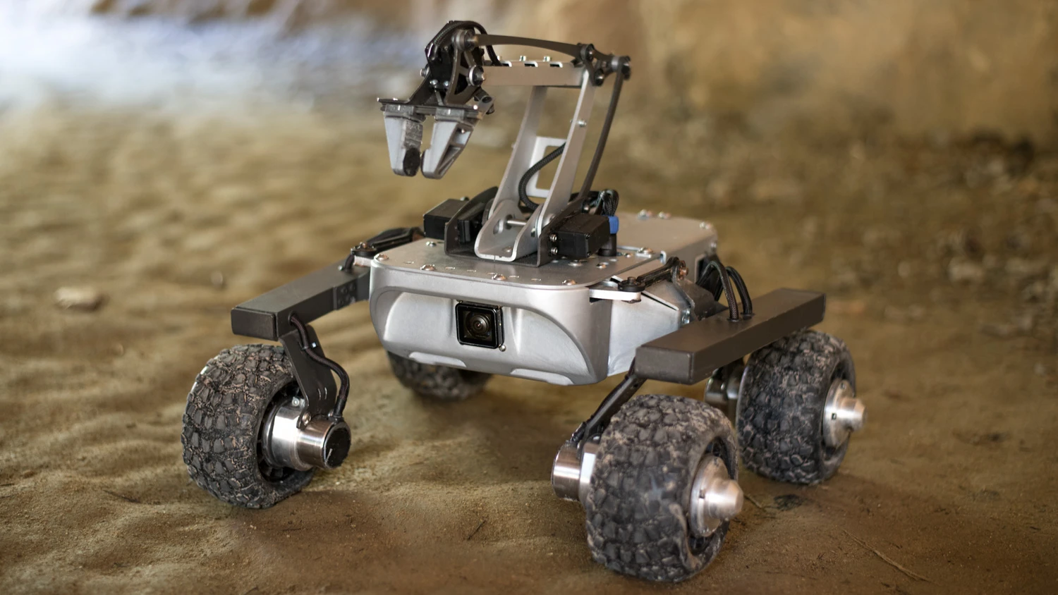 The Turtle Rover is claimed to be able to run for up to four hours on one 2-hour charge of its lithium-ion battery